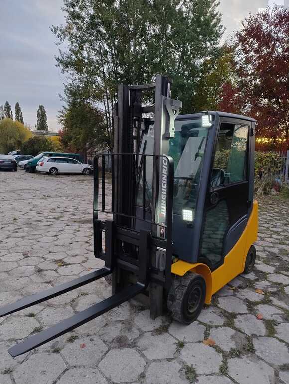 1024x64233_IC1152-10-Jungheinrich TFG316s